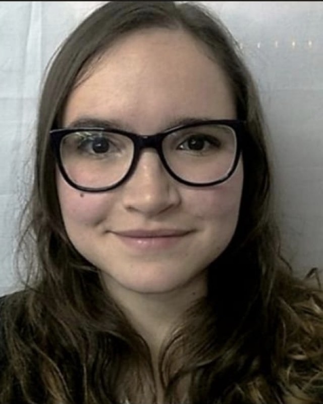 Professor(a) Amanda