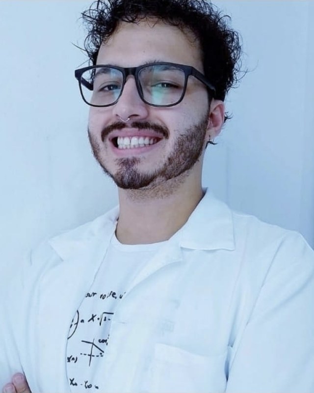 Professor(a) Jhonatan
